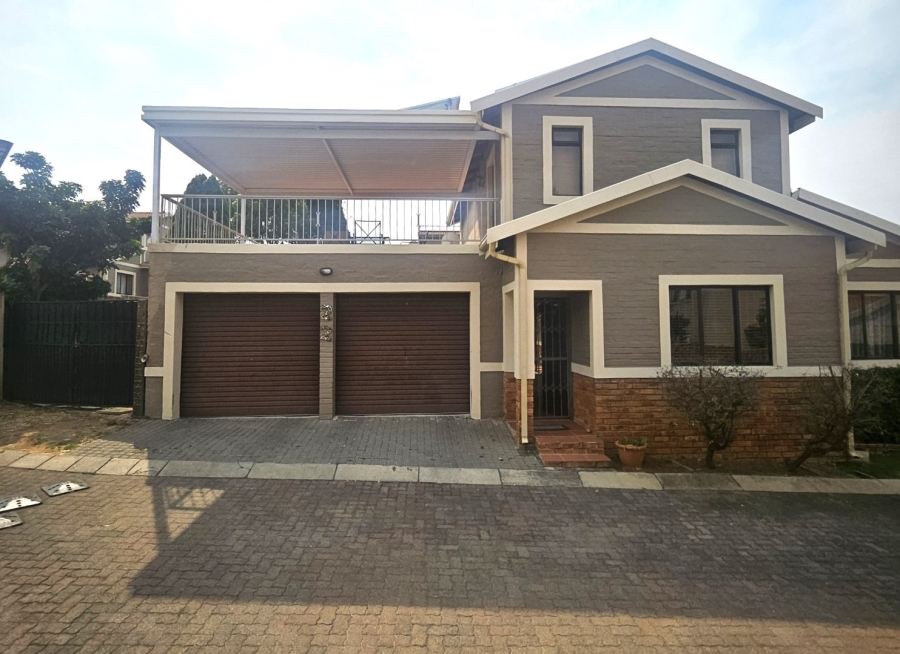 4 Bedroom Property for Sale in Halfway Gardens Gauteng