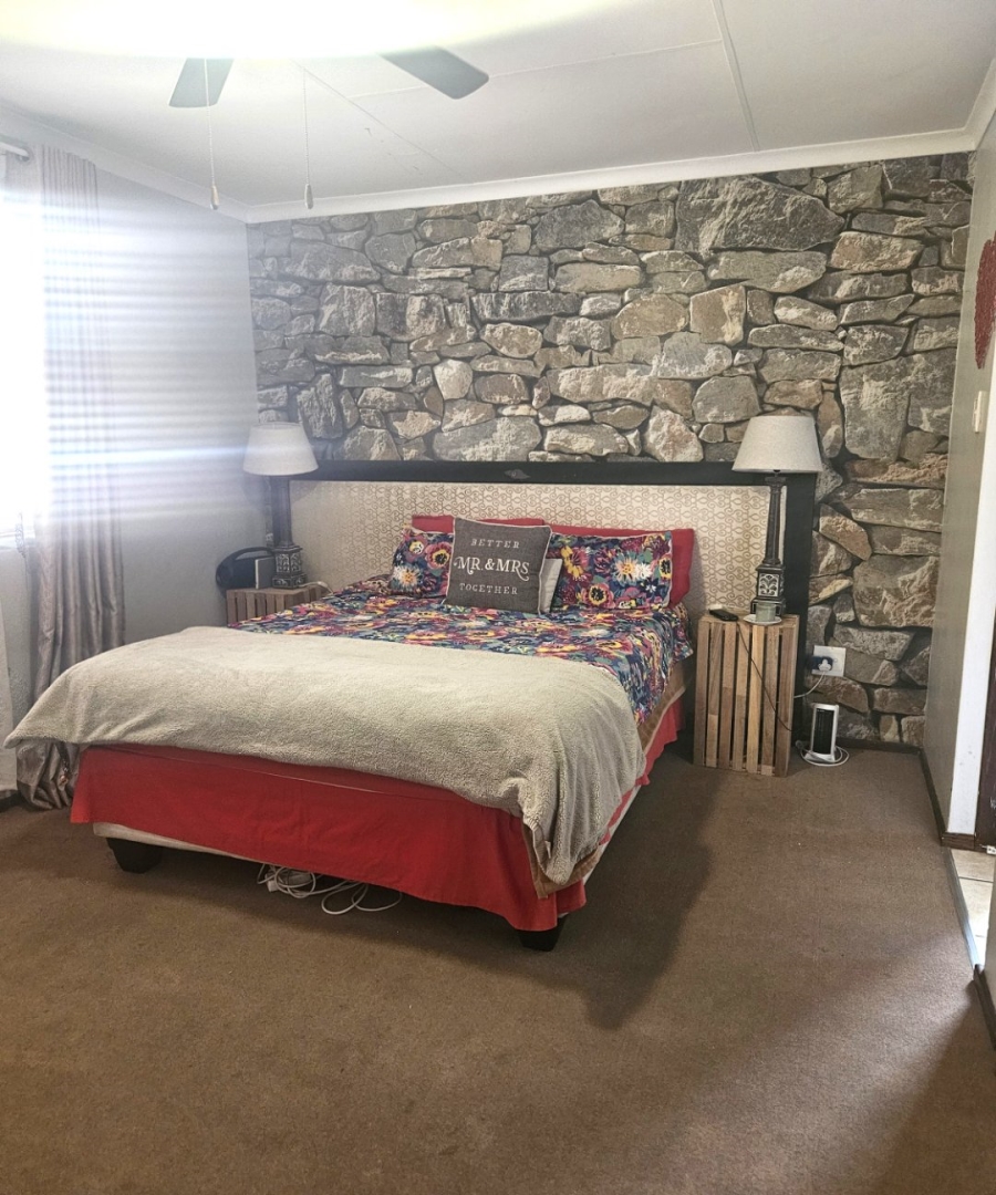 4 Bedroom Property for Sale in Halfway Gardens Gauteng