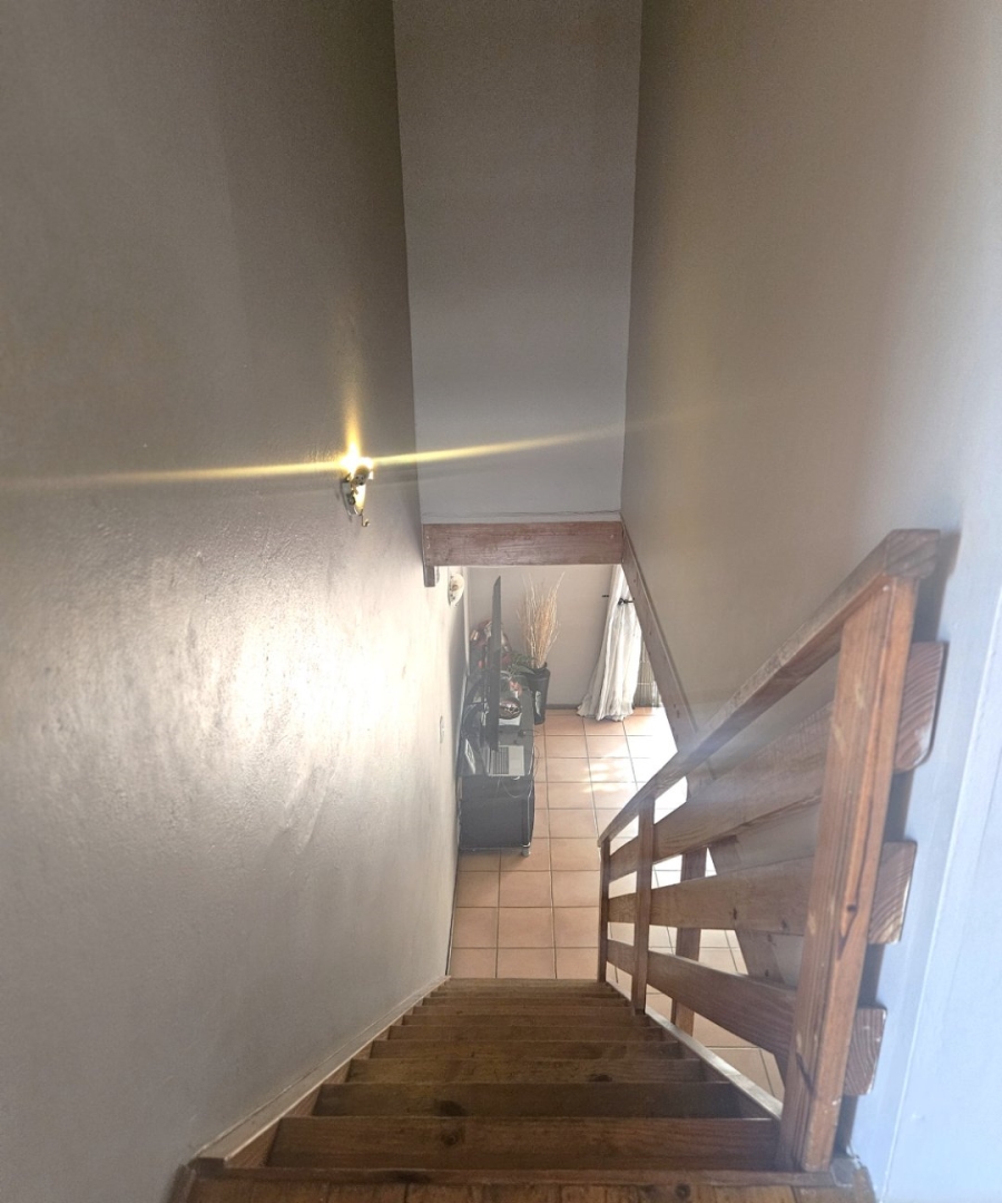 4 Bedroom Property for Sale in Halfway Gardens Gauteng