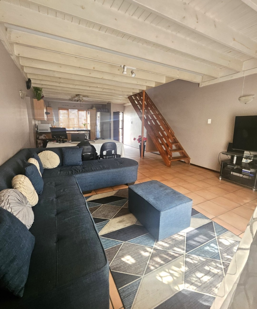 4 Bedroom Property for Sale in Halfway Gardens Gauteng