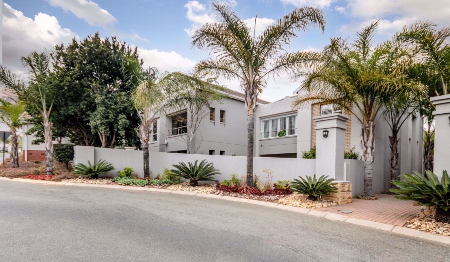 To Let 2 Bedroom Property for Rent in Eagle Canyon Golf Estate Gauteng