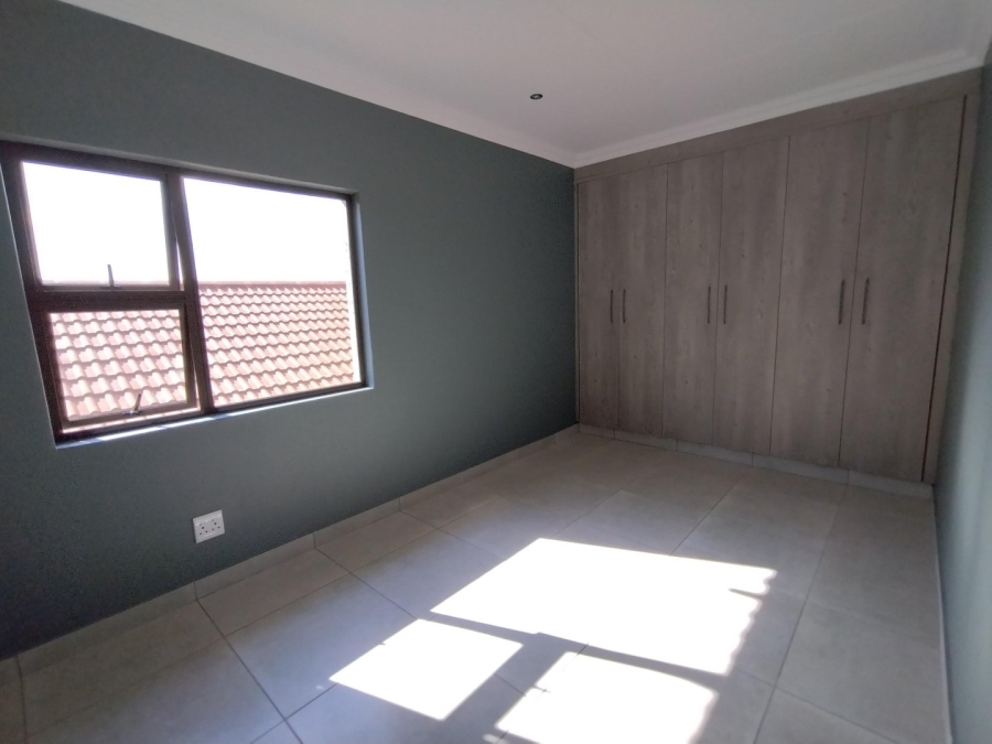 1 Bedroom Property for Sale in Bedfordview Gauteng
