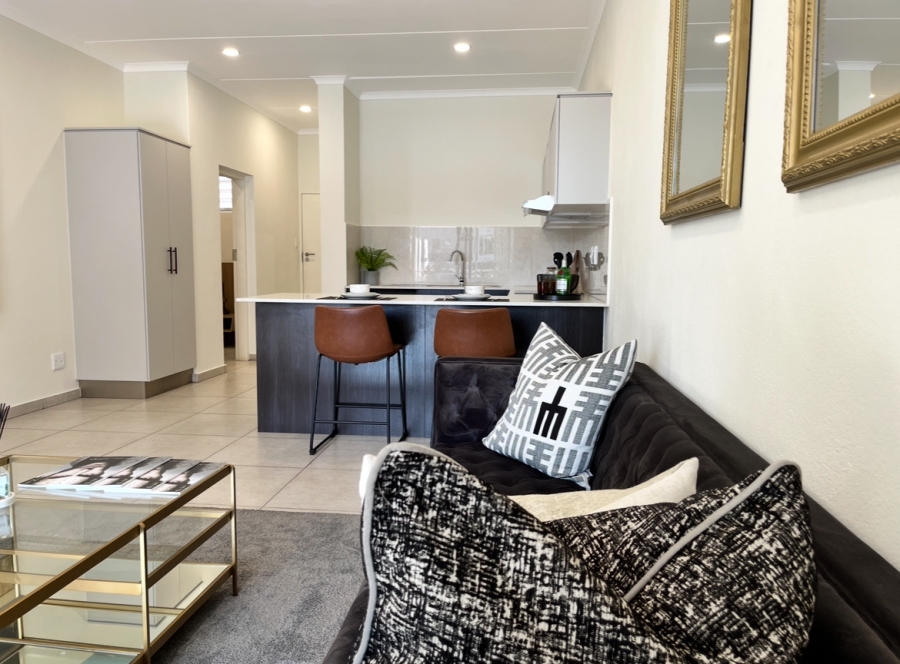 2 Bedroom Property for Sale in Greenstone Park Estate Gauteng