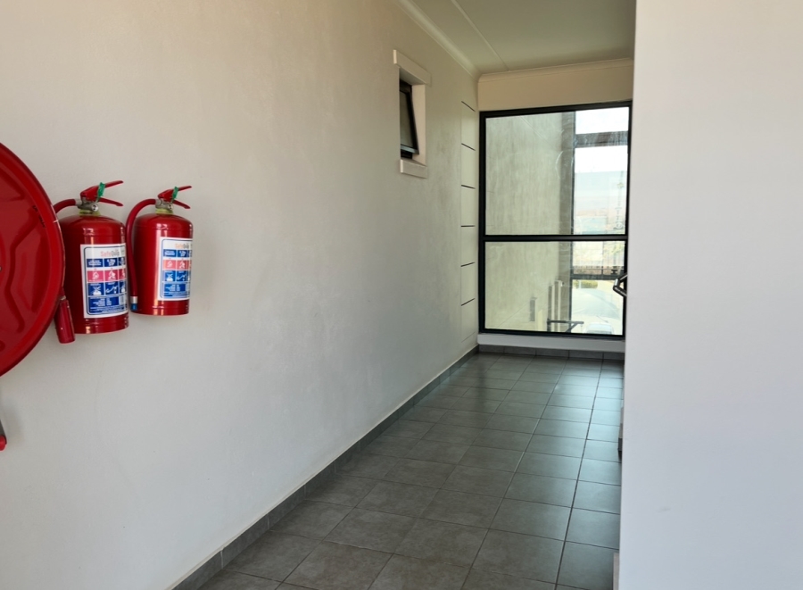 2 Bedroom Property for Sale in Greenstone Park Estate Gauteng