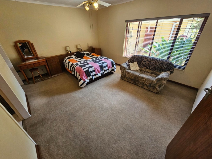 4 Bedroom Property for Sale in Magalieskruin Gauteng