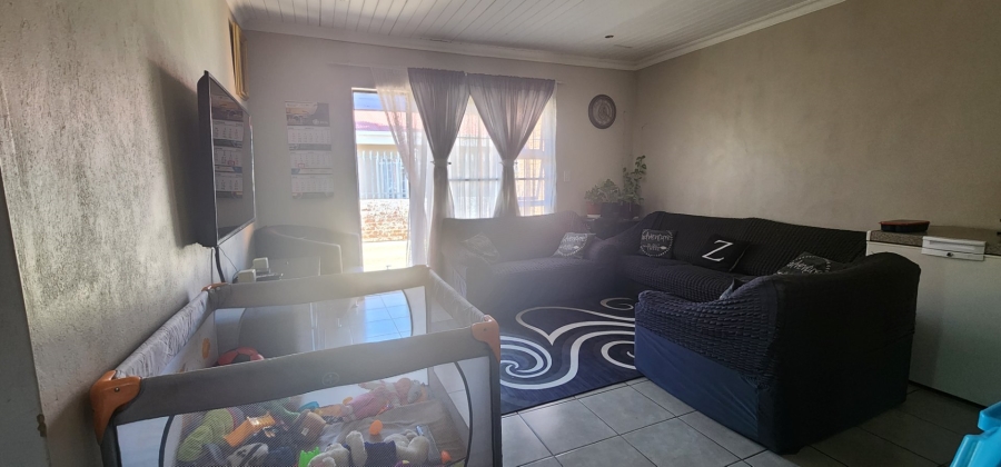 7 Bedroom Property for Sale in Laudium Gauteng