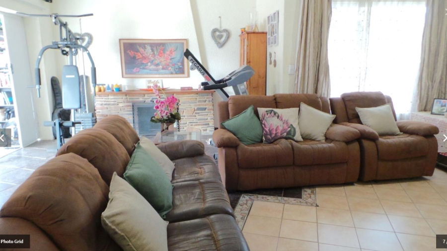 3 Bedroom Property for Sale in Woodmere Gauteng