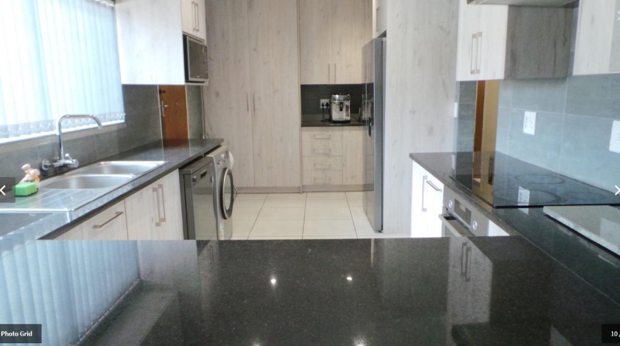 3 Bedroom Property for Sale in Woodmere Gauteng