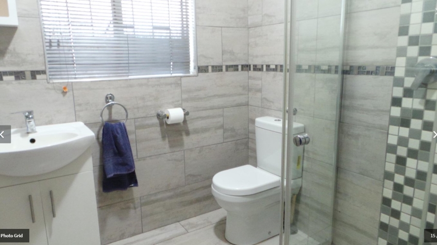 3 Bedroom Property for Sale in Woodmere Gauteng