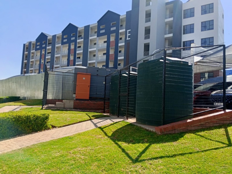 2 Bedroom Property for Sale in Greenstone Gate Gauteng