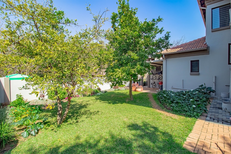 4 Bedroom Property for Sale in Leeuwfontein Estate Gauteng