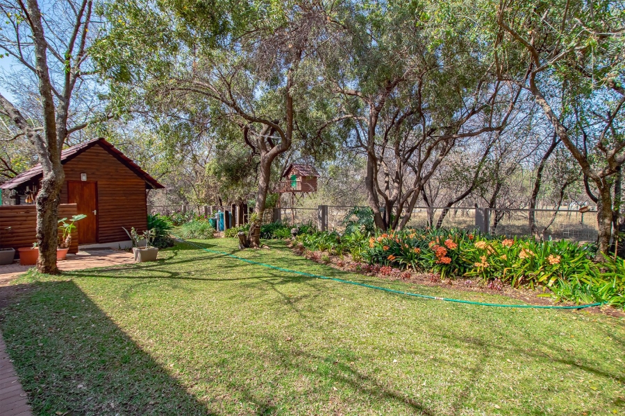 4 Bedroom Property for Sale in Leeuwfontein Estate Gauteng
