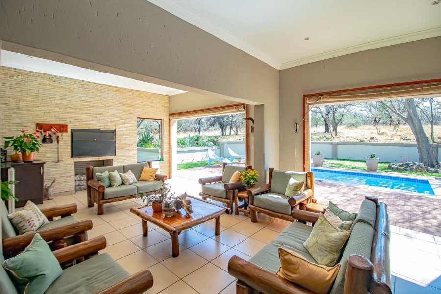 4 Bedroom Property for Sale in Leeuwfontein Estate Gauteng