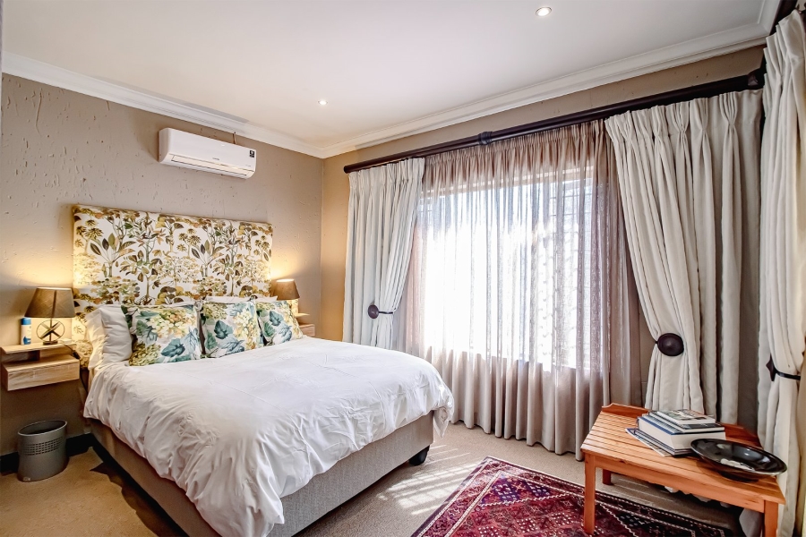 4 Bedroom Property for Sale in Leeuwfontein Estate Gauteng