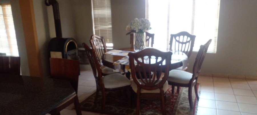4 Bedroom Property for Sale in Kameeldrift East Gauteng