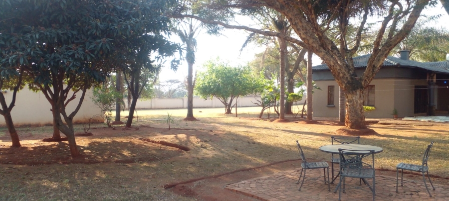 4 Bedroom Property for Sale in Kameeldrift East Gauteng