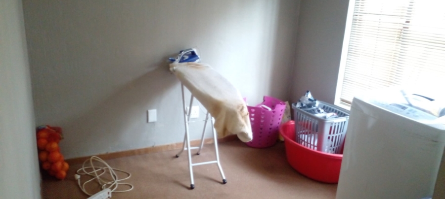 4 Bedroom Property for Sale in Kameeldrift East Gauteng