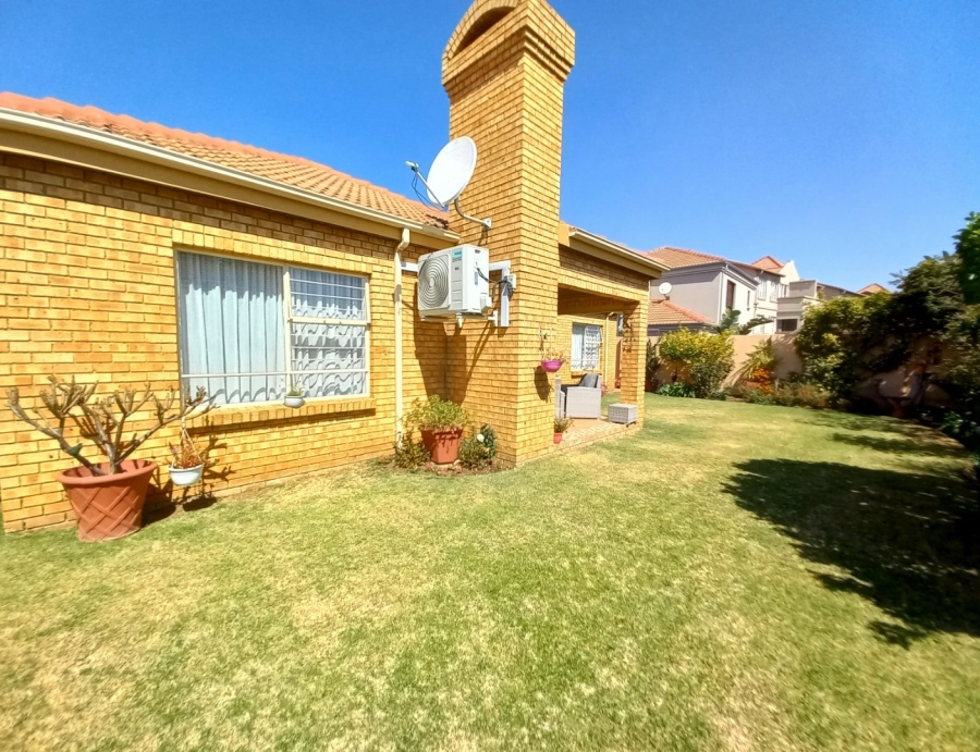 3 Bedroom Property for Sale in Eden Glen Gauteng