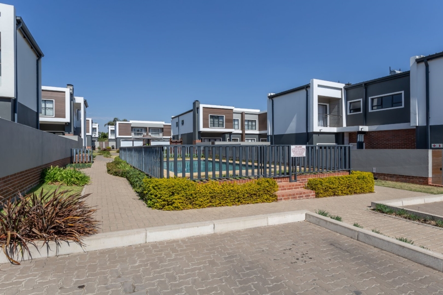 3 Bedroom Property for Sale in Sunninghill Gauteng