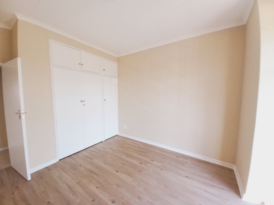 2 Bedroom Property for Sale in Symhurst Gauteng