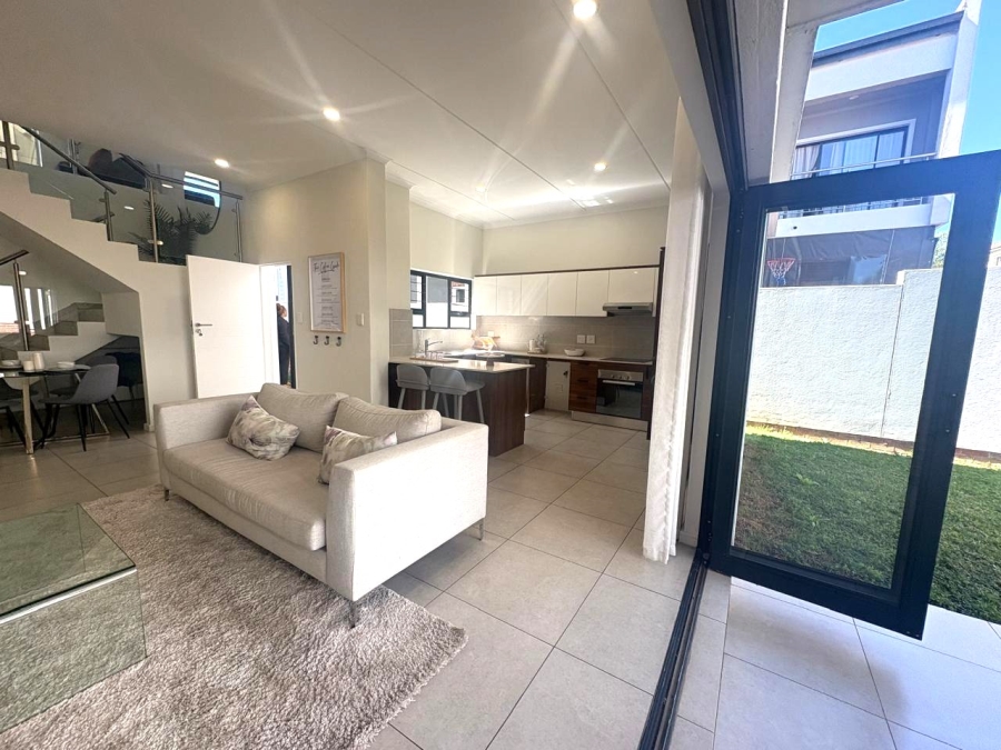 3 Bedroom Property for Sale in Sunninghill Gauteng