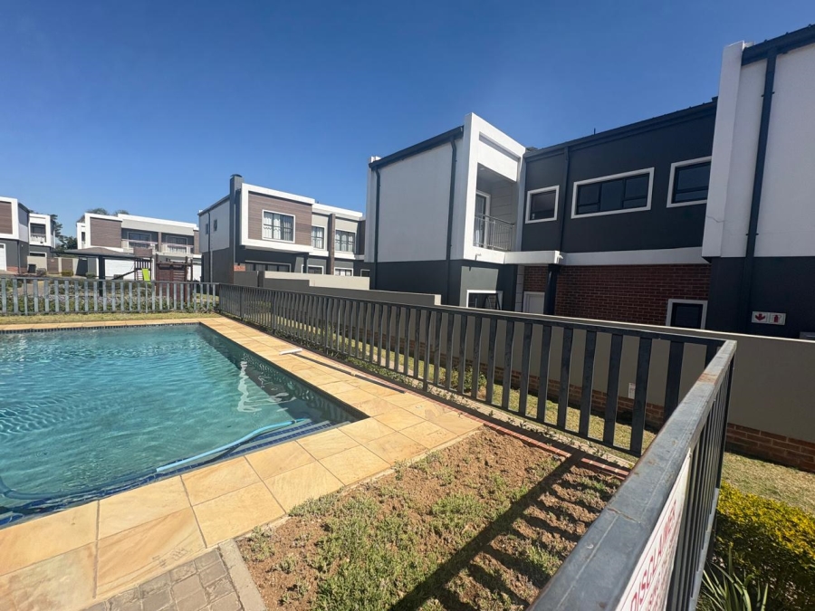 3 Bedroom Property for Sale in Sunninghill Gauteng