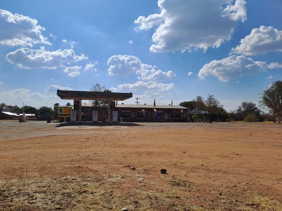 Commercial Property for Sale in Dinokeng Game Reserve Gauteng