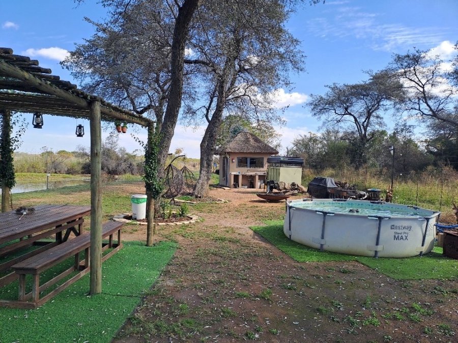 Commercial Property for Sale in Dinokeng Game Reserve Gauteng