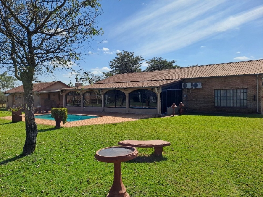 Commercial Property for Sale in Dinokeng Game Reserve Gauteng