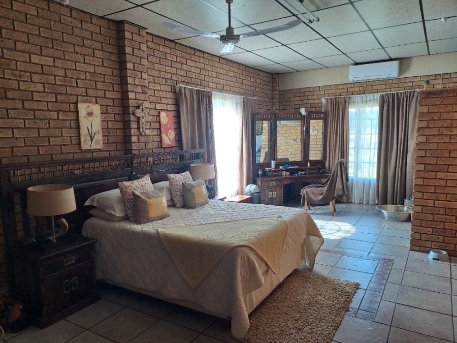 Commercial Property for Sale in Dinokeng Game Reserve Gauteng