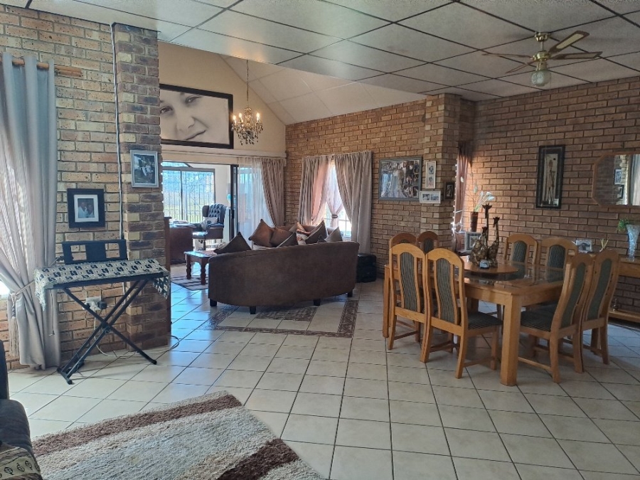 Commercial Property for Sale in Dinokeng Game Reserve Gauteng