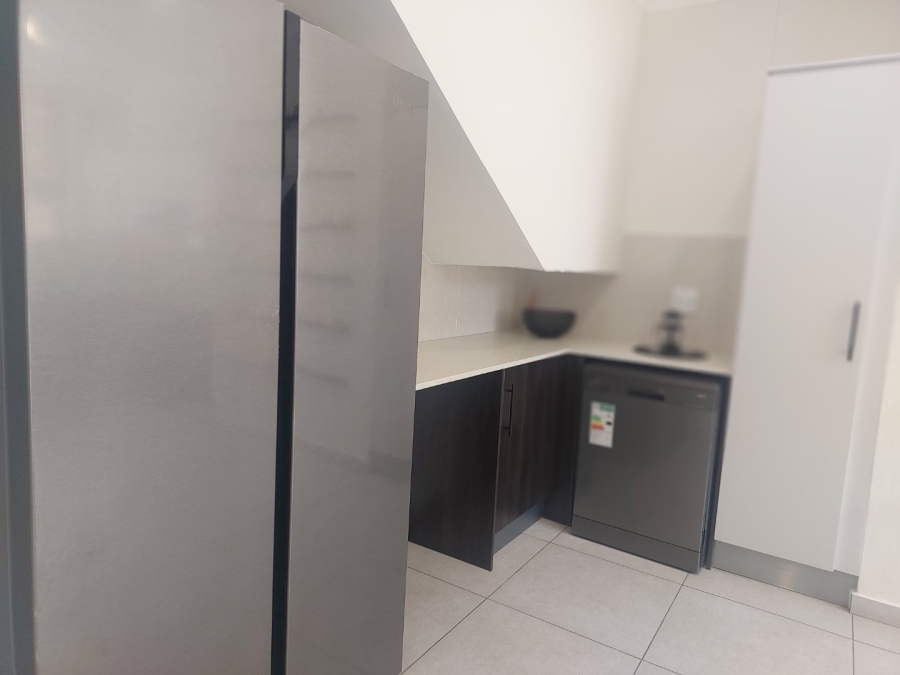 3 Bedroom Property for Sale in Greenstone Hill Gauteng