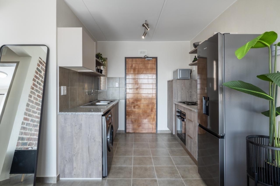 2 Bedroom Property for Sale in Pretoria North Gauteng