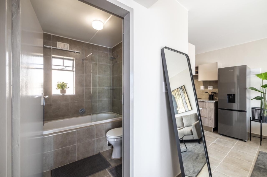 2 Bedroom Property for Sale in Pretoria North Gauteng