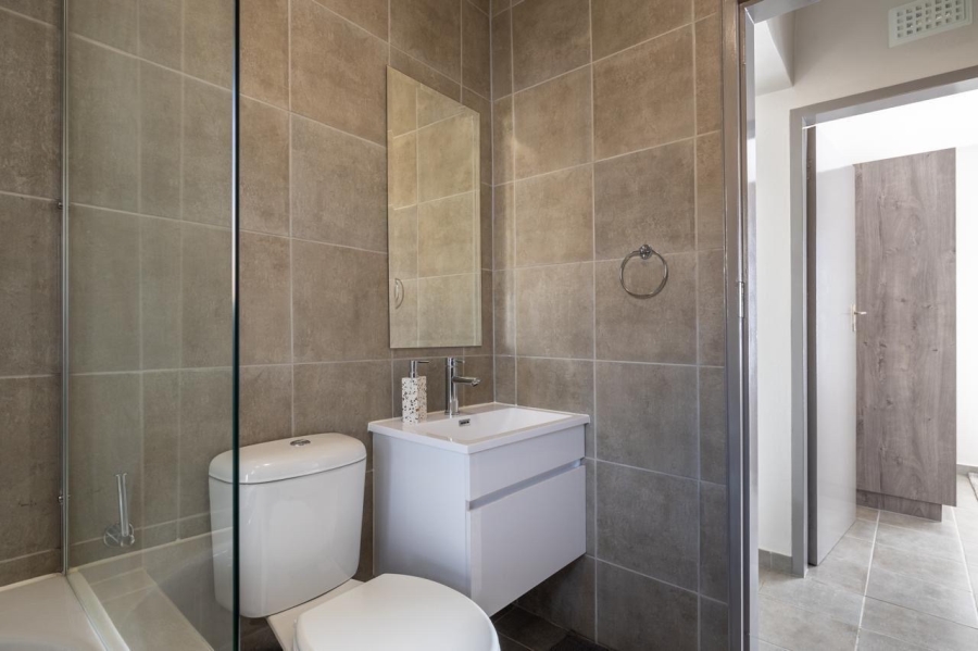 2 Bedroom Property for Sale in Pretoria North Gauteng