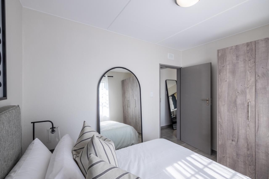 2 Bedroom Property for Sale in Pretoria North Gauteng