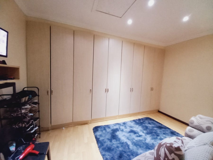 4 Bedroom Property for Sale in Solheim Gauteng
