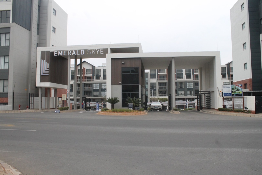 3 Bedroom Property for Sale in Greenstone Gate Gauteng