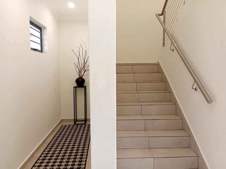 3 Bedroom Property for Sale in Greenstone Gate Gauteng