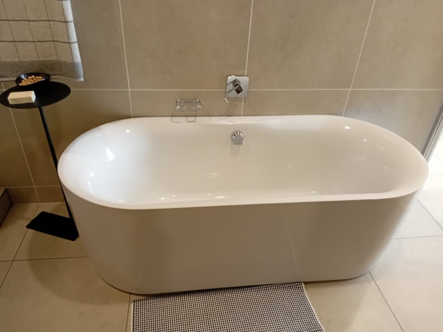 3 Bedroom Property for Sale in Greenstone Gate Gauteng