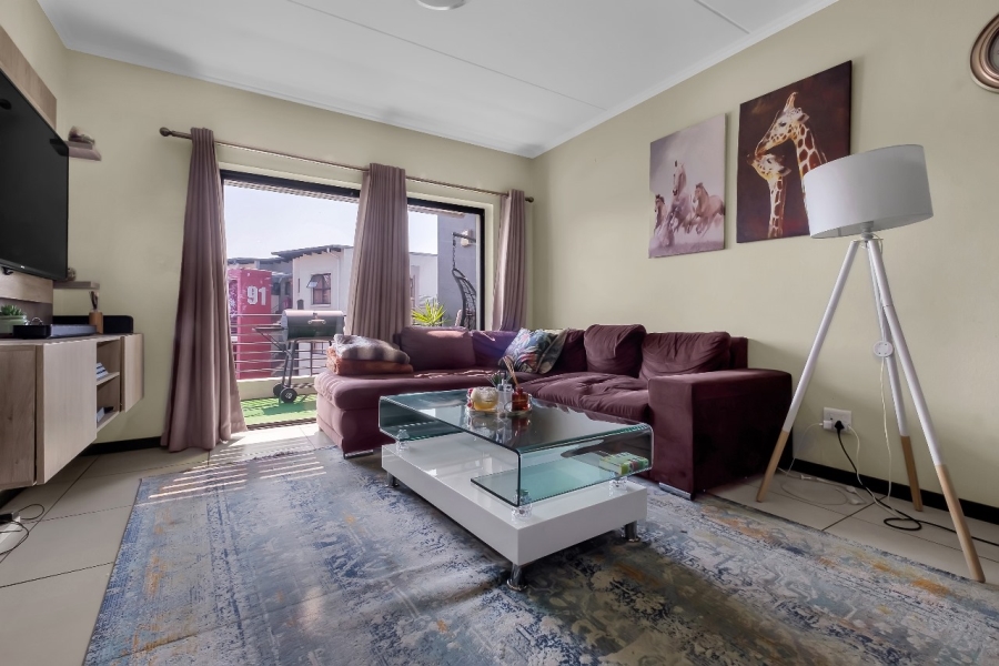 To Let 2 Bedroom Property for Rent in Fourways Gauteng