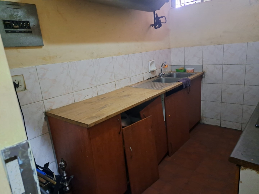 5 Bedroom Property for Sale in Pretoria Gauteng
