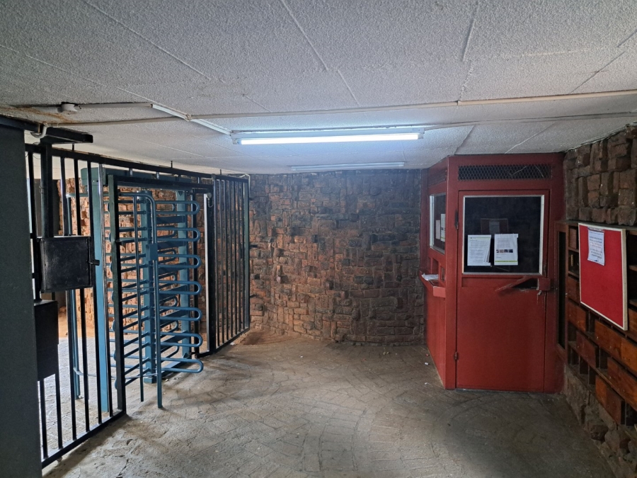 5 Bedroom Property for Sale in Pretoria Gauteng