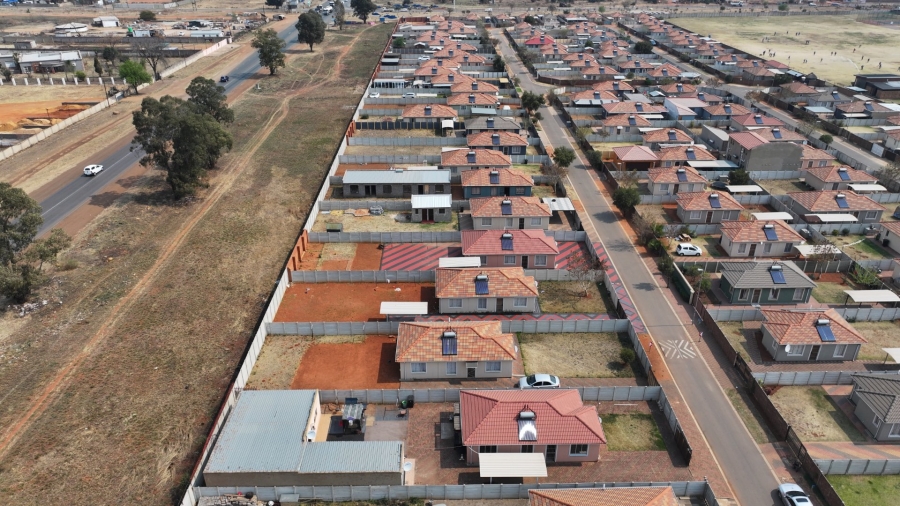 3 Bedroom Property for Sale in Sky City Gauteng
