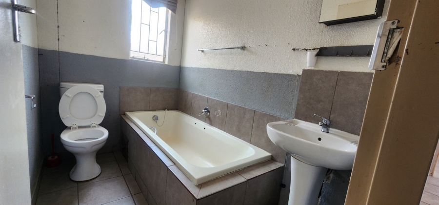 3 Bedroom Property for Sale in Sky City Gauteng