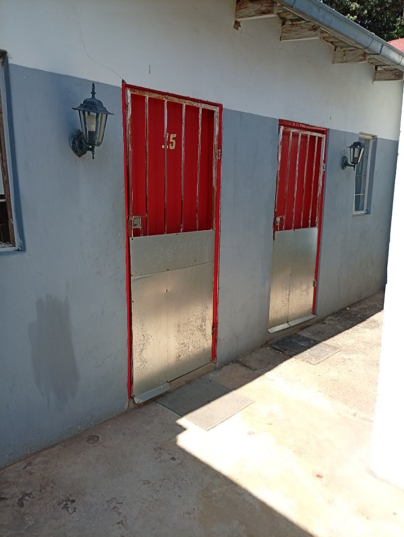 16 Bedroom Property for Sale in Brixton Gauteng