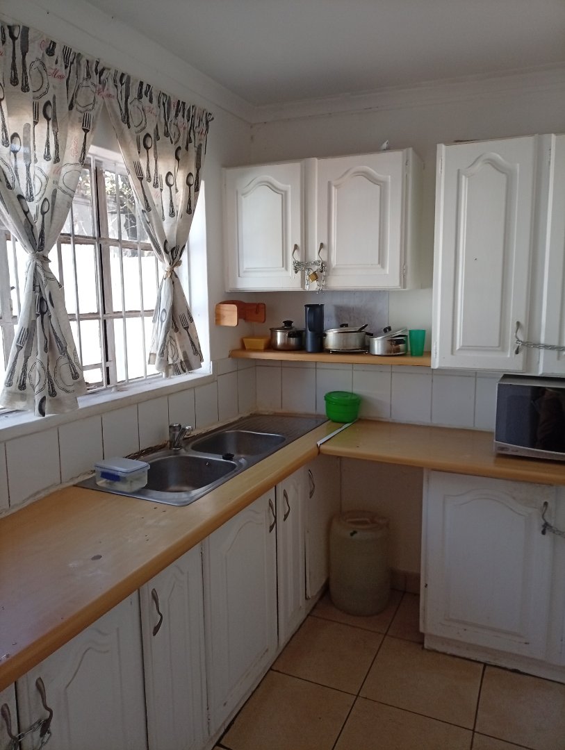 16 Bedroom Property for Sale in Brixton Gauteng
