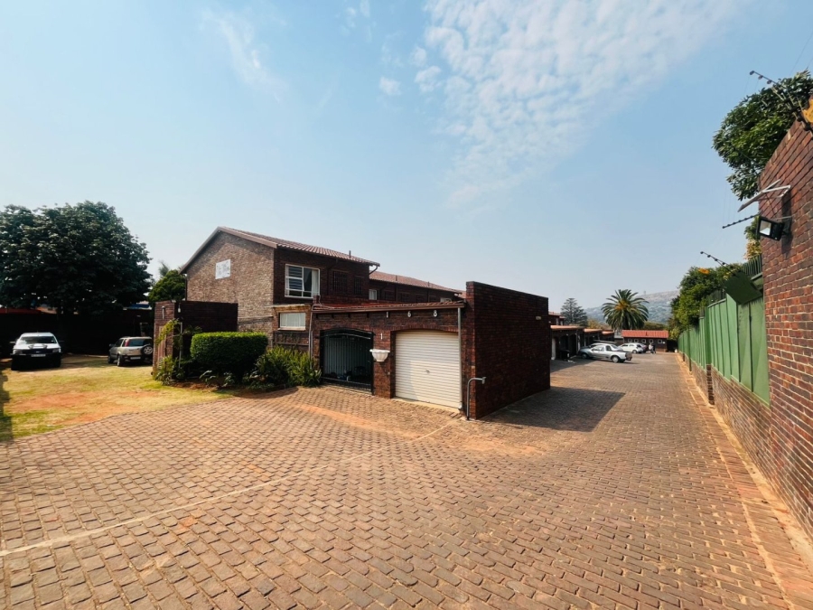 3 Bedroom Property for Sale in Fairland Gauteng