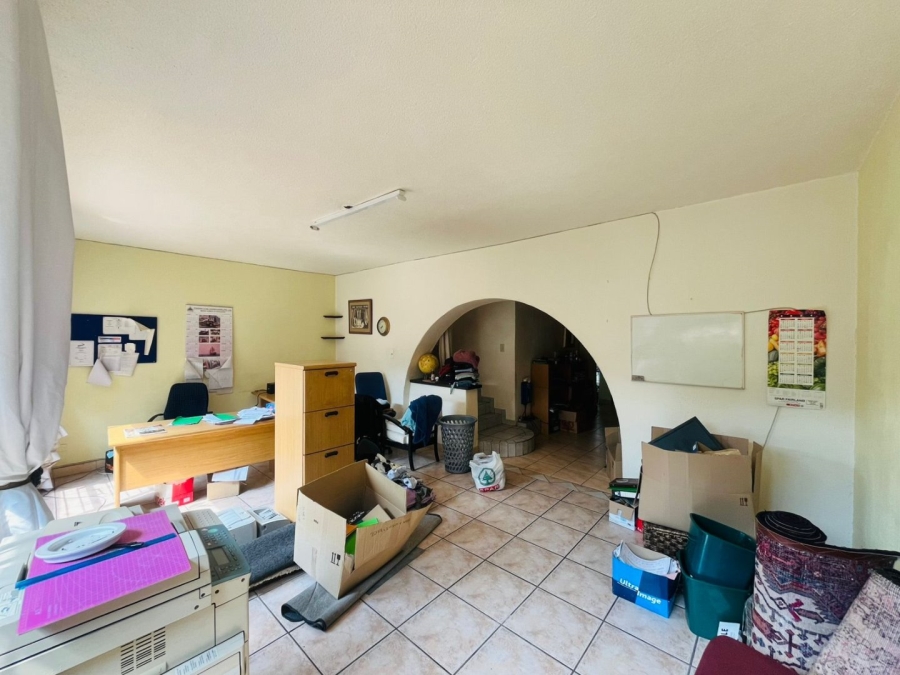 3 Bedroom Property for Sale in Fairland Gauteng