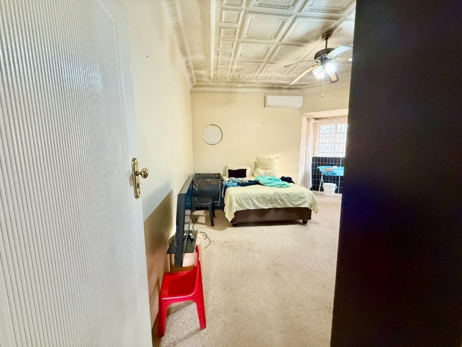 10 Bedroom Property for Sale in Kenilworth Gauteng